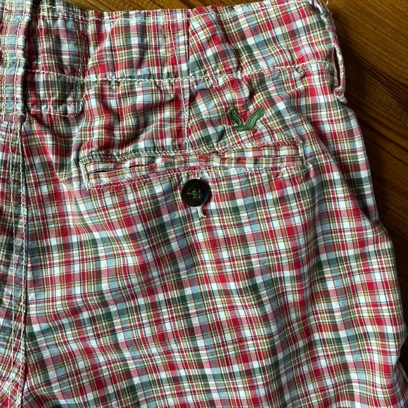 American Eagle Men’s Shorts - size 30 - Picture 4 of 5